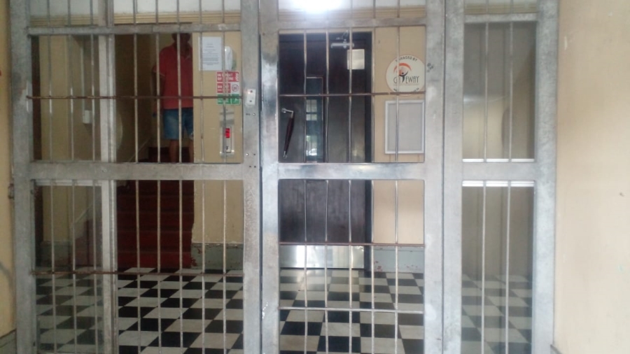 1 Bedroom Property for Sale in Port Elizabeth Central Eastern Cape